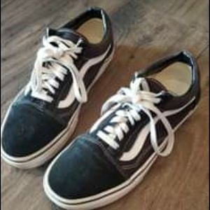 EUC Woman's Vans size 10